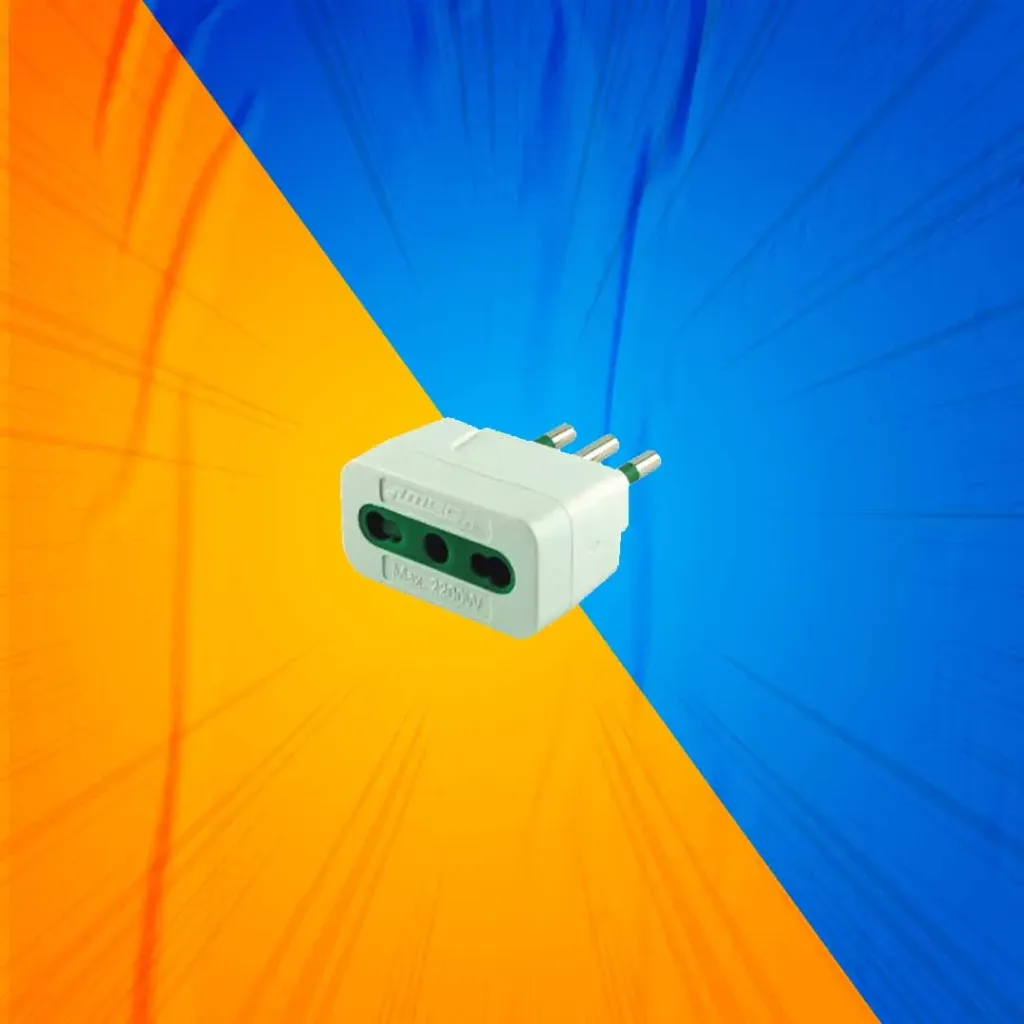 [0300MA0280] ADAPTADOR MACHO 16A A 10A 2P+T MEC