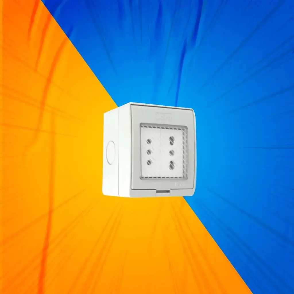 HIDROBOX IP55 ENCHUFE DOB 10A + 10/16A 250V BLANCO LEXO