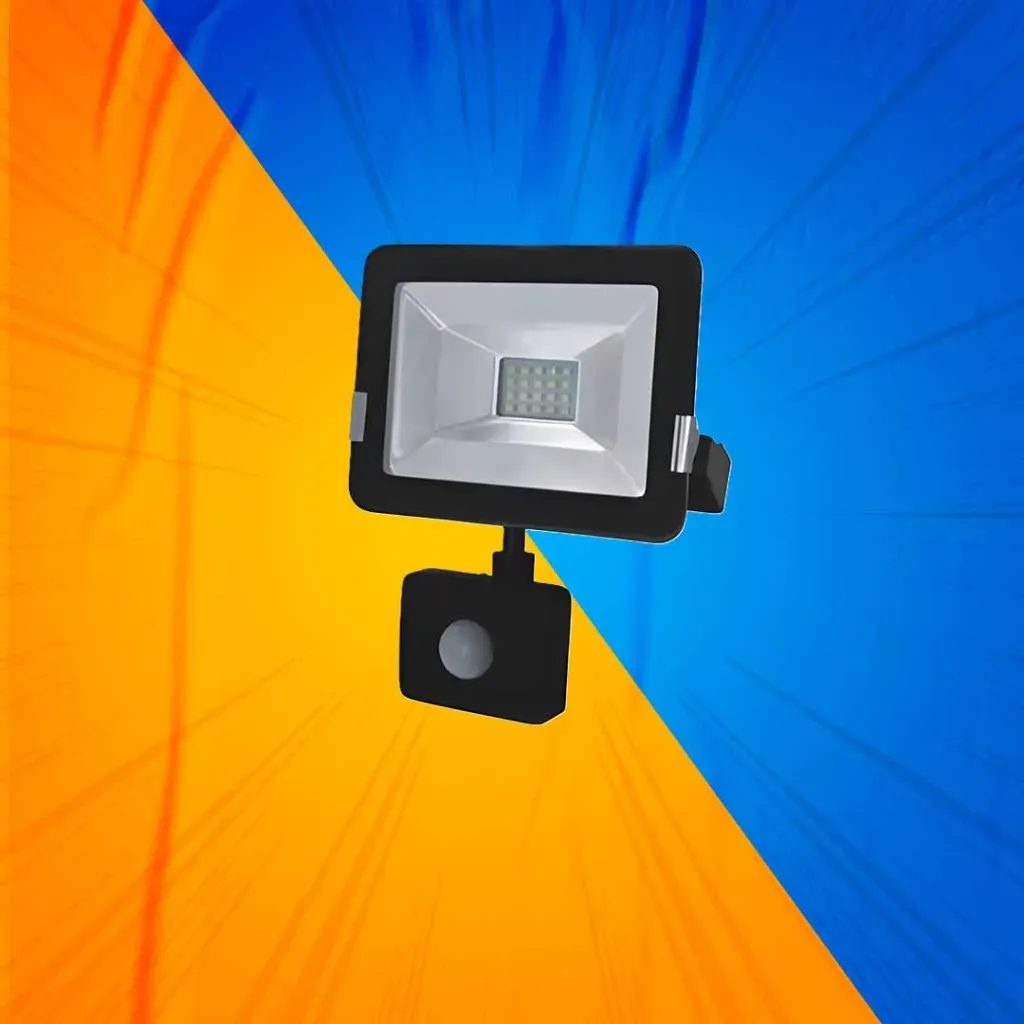 [1615563] PROYECTOR LED 10W 6500K IP65 C/SENSOR NEGRO VERLUX